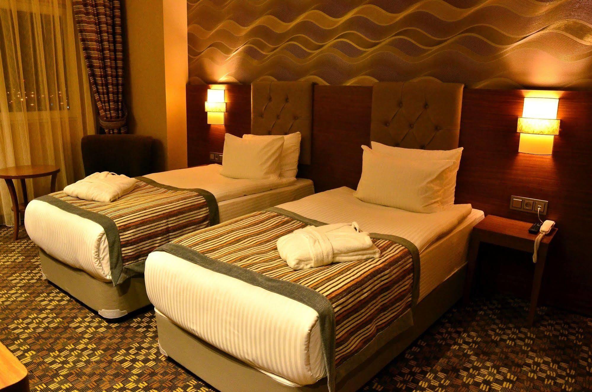 Adranos Hotel Bursa Bagian luar foto